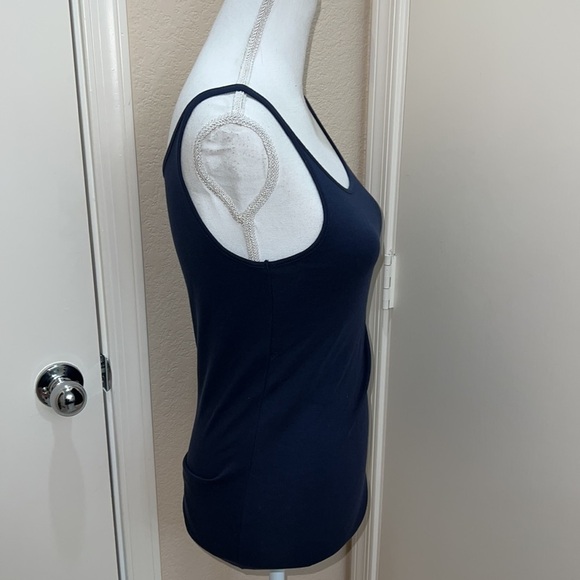 Gap petite tank top - Picture 2 of 5